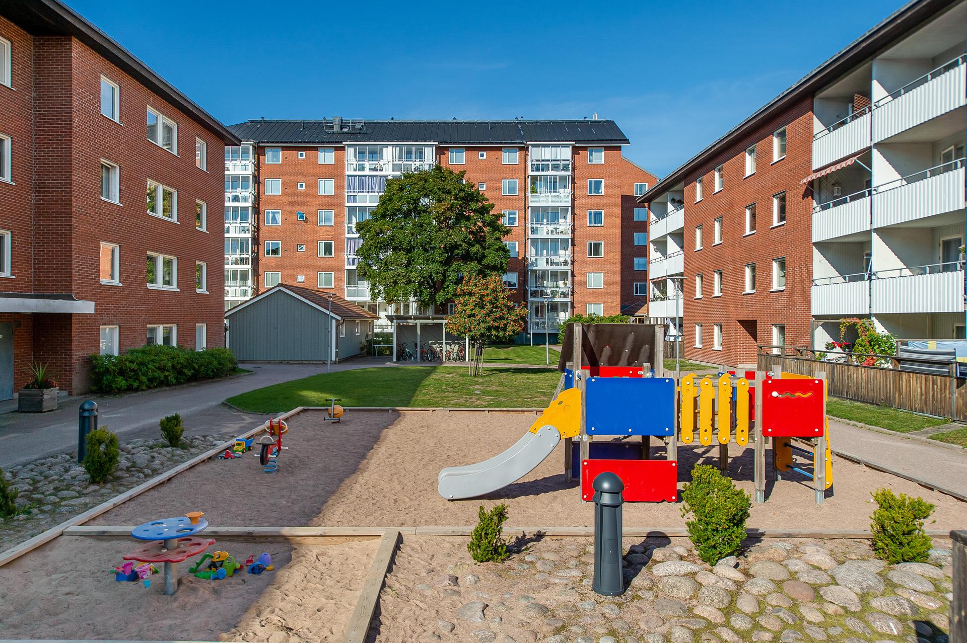 Lägenhetsbild 2 för Svarvaregatan 8 i KARLSTAD