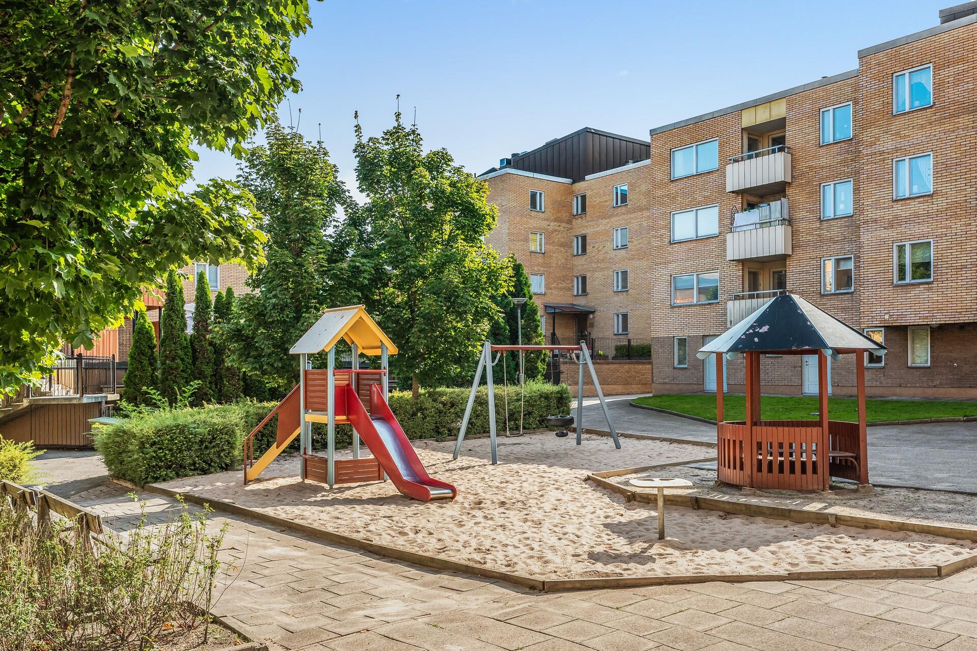 Lägenhetsbild 1 för Slottsgatan 143 i NORRKÖPING